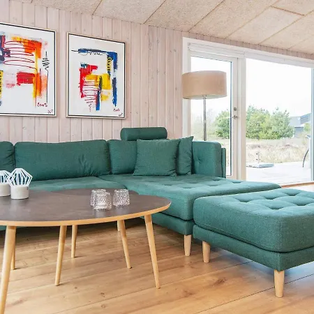 6 Person In Fan Sønderho