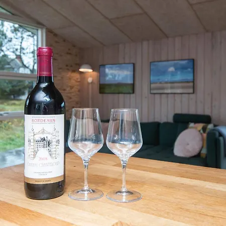 Cozy Retreat In - By Traum *