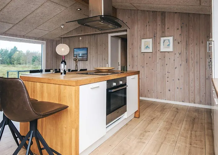 Cozy Retreat In - By Traum