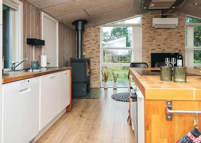 Cozy Retreat In - By Traum *